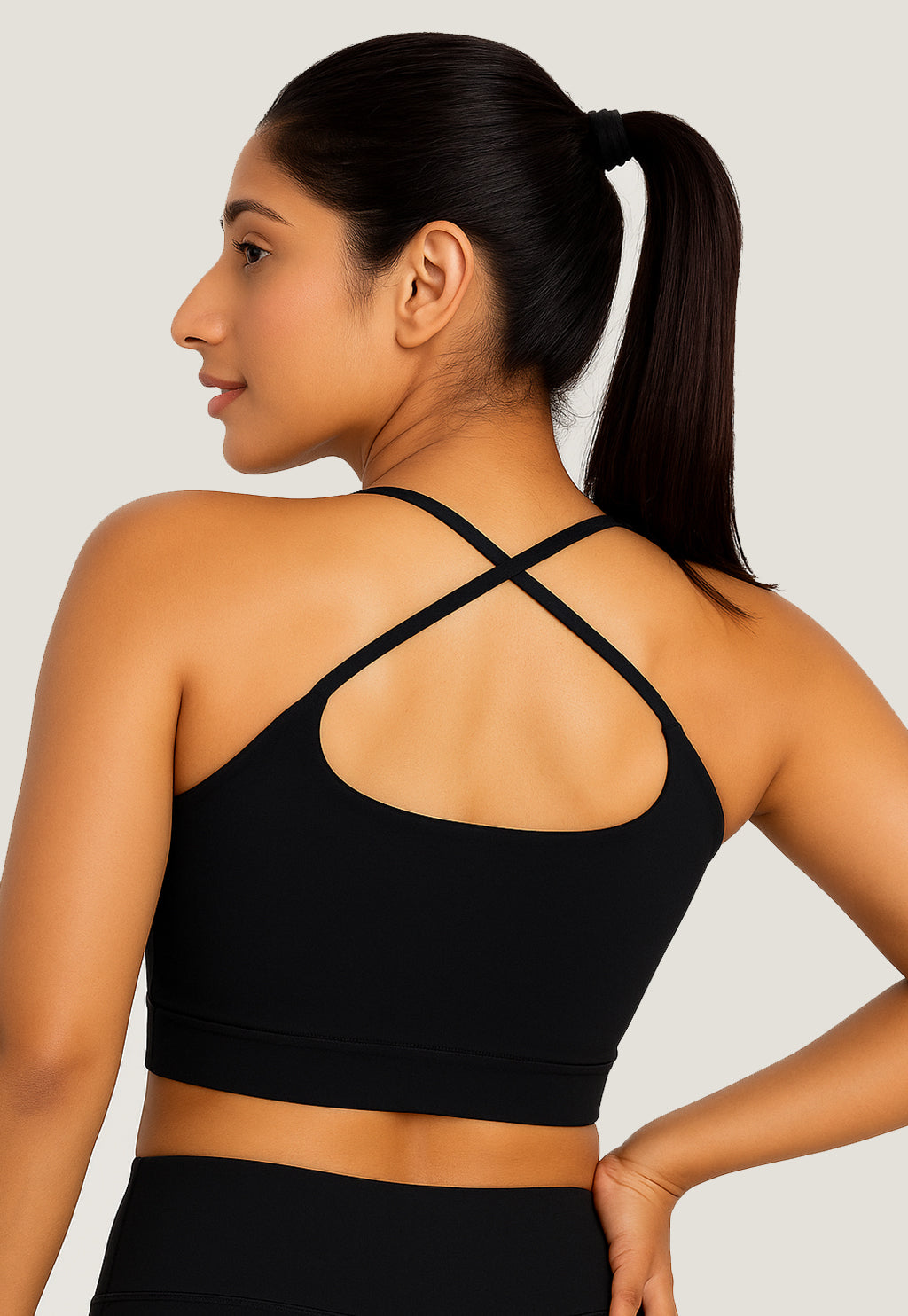 Top Cropped Fitness Alcinhas nas Costas Preto Cruzado
