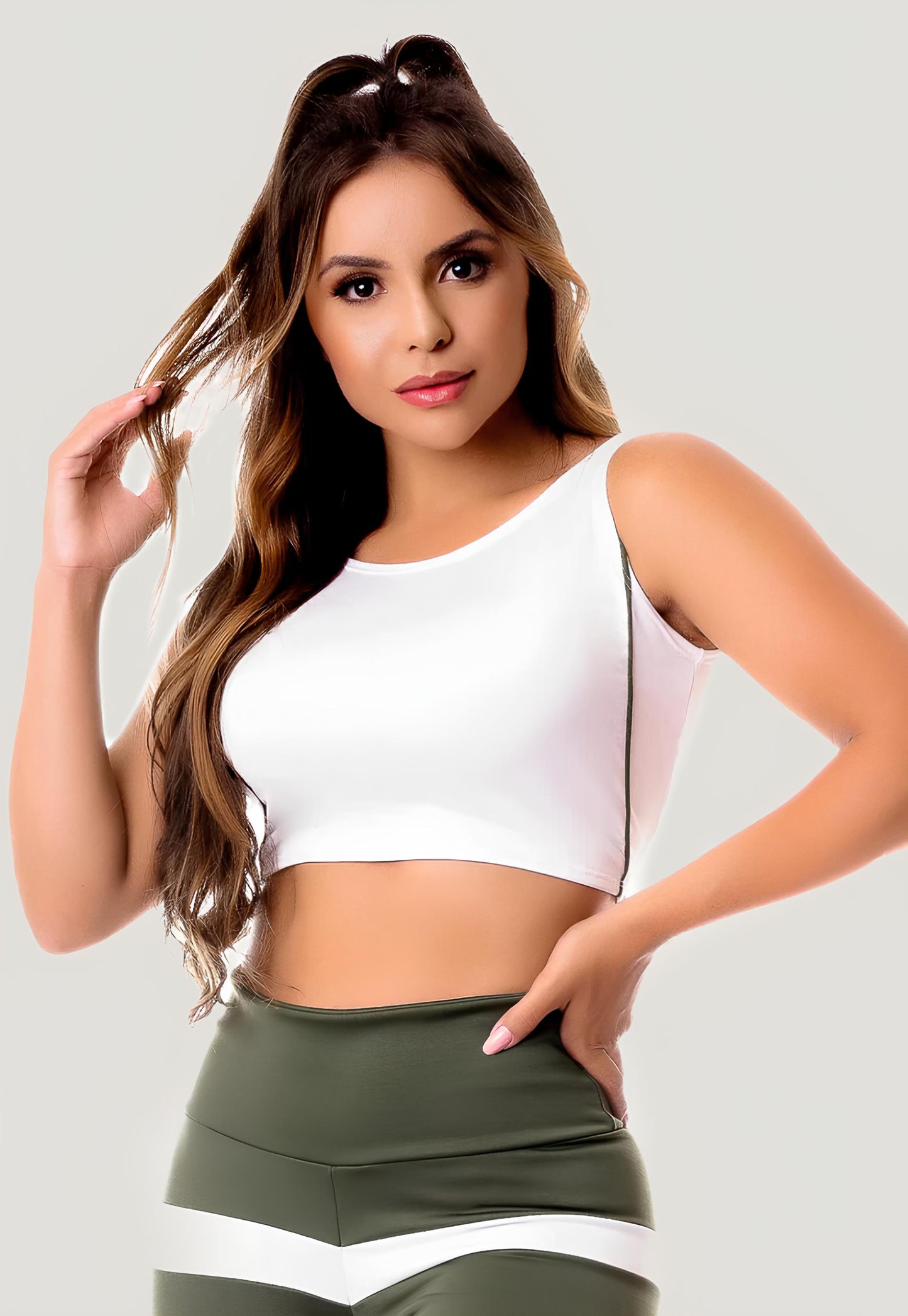 Top Cropped Fitness Regata - Branco com Detalhes Verde